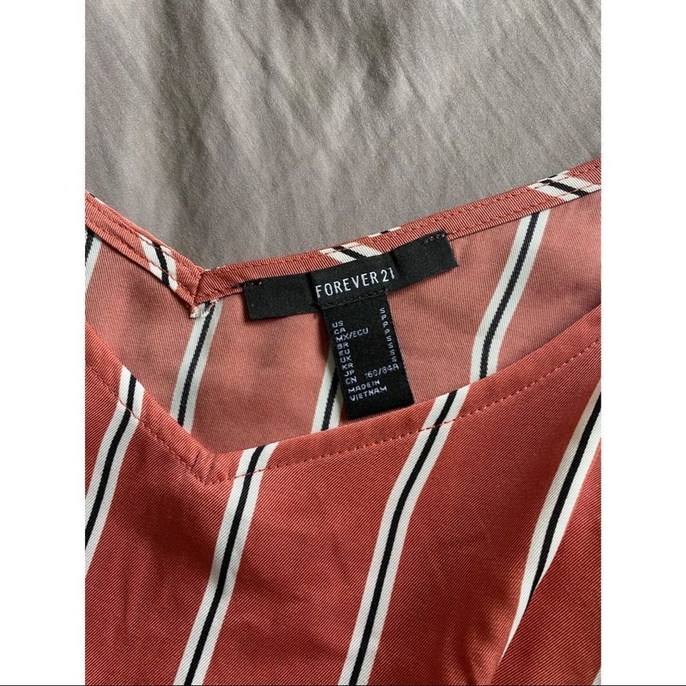Crop tank top - Picture 3 of 5